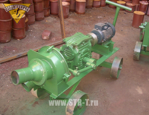 Насос НДНЭ-4 с вертикальной мембраной