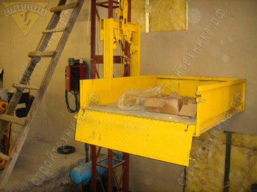 спецподъёмник для склада