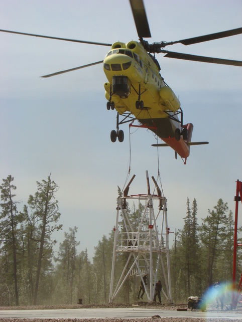 строительно-монтажные операции с помощью вертолёта